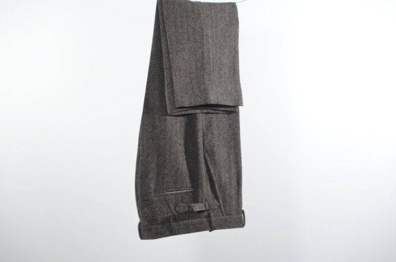 {$history[num].s_expl}> PLAIN TROUSERS