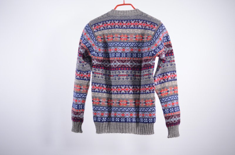 {$history[num].s_expl}> JAMIESON'SFAIR ISLE SWEATER 