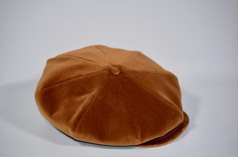 {$history[num].s_expl}> VELVET CASQUETTE