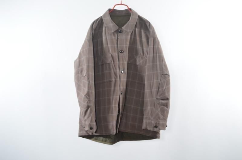 {$history[num].s_expl}> Reversible Quilted Jacket 