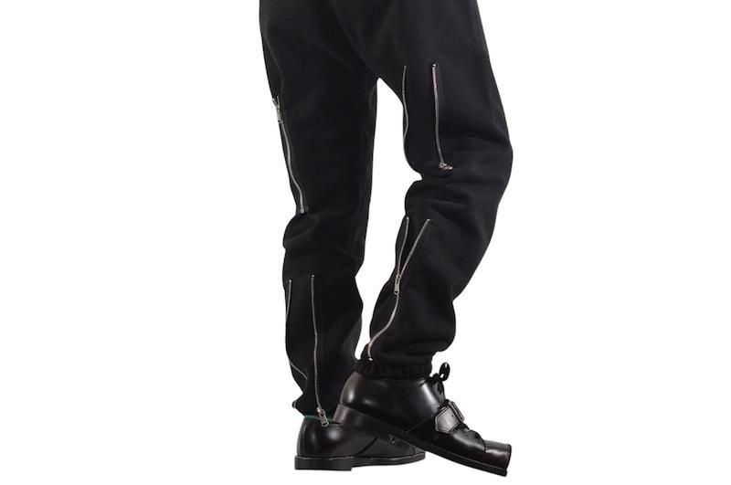 {$history[num].s_expl}> BONDAGE SWEAT PANTS