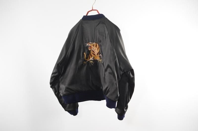 {$history[num].s_expl}>  SOUVENIR GREENLAND BLOUSON 