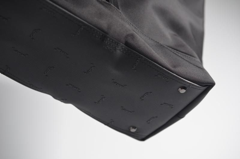 {$history[num].s_expl}> ARMCHAIR