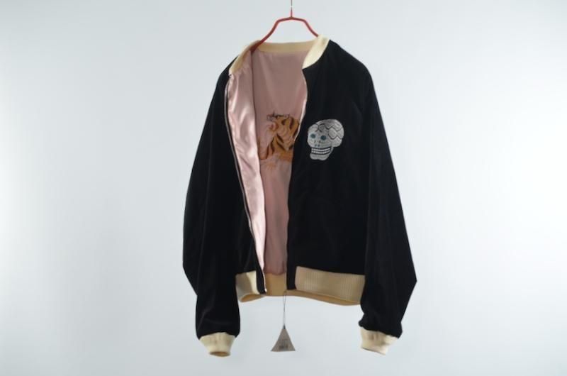 {$history[num].s_expl}> SKULL SOUVENIR BLOUSON