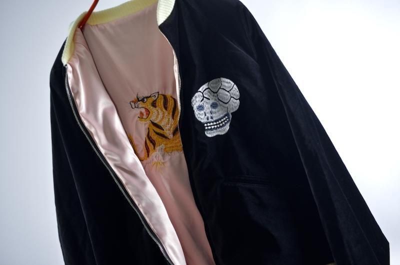 {$history[num].s_expl}> SKULL SOUVENIR BLOUSON