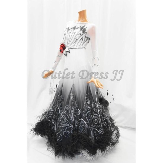 ヨーロッパ製スタンダードドレス　M590ホワイト×ブラックシェード羽　 Sサイズ - dancedress-jj