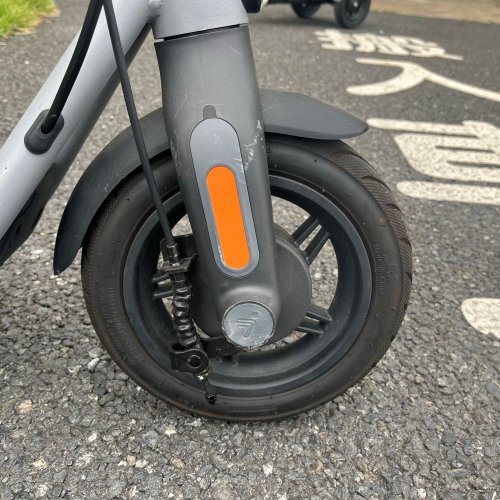 中古車 超美品】Segway-ninebot D-AIR電動キックボード （特定小型モデル）│折りたためる公道走行可能な電動キックボード（特定小型）  - 『電動モビリティ専門店』 SQUARE Mobility - 公式オンラインショップ