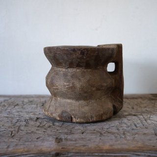 Wooden Mortar<img class='new_mark_img2' src='https://img.shop-pro.jp/img/new/icons16.gif' style='border:none;display:inline;margin:0px;padding:0px;width:auto;' />