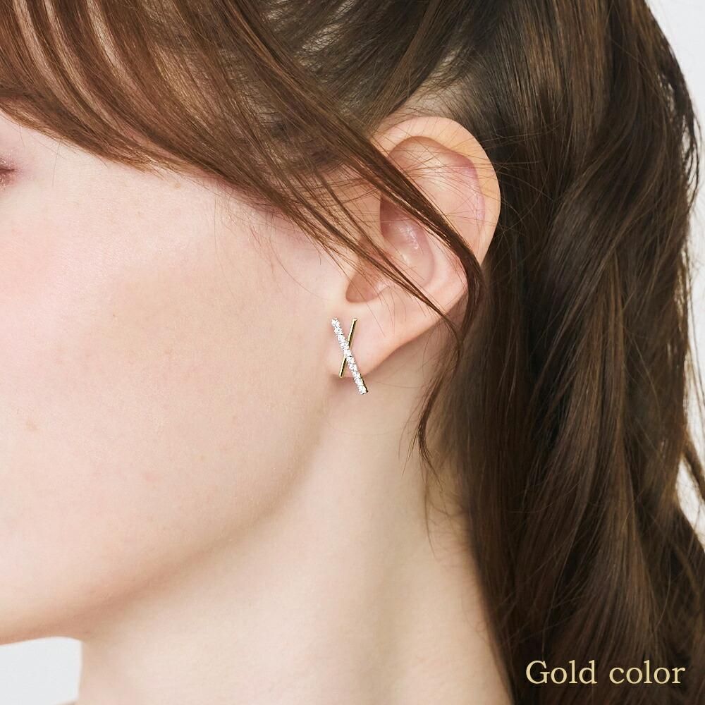 Clementia カミラ クロス ピアス