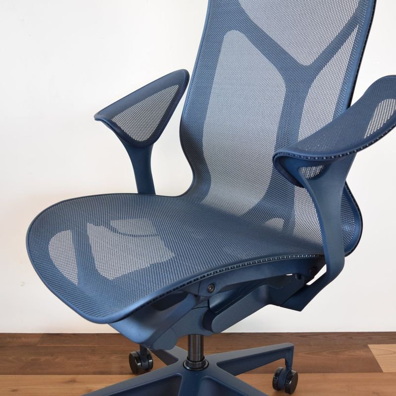 Herman Miller Cosm Chair | ハイバック/ナイトフォール/リーフアーム - Apartment online store,