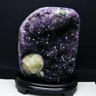 11.3Kg ᥸ 饹 ᥸  Amethyst 륰 ° 륵դ ַ  ʪ 192-599