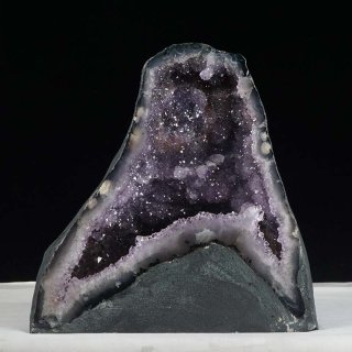 8.7Kg ᥸ȥɡ ֥饸뻺  ɡ  Amethyst ᥷ 徽 ʪ  174-1558