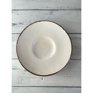 沖縄　大嶺實清　古作　花紋蝋抜き皿 大嶺實清 古作 花紋蝋抜き皿 沖縄 大嶺實清さん 白釉