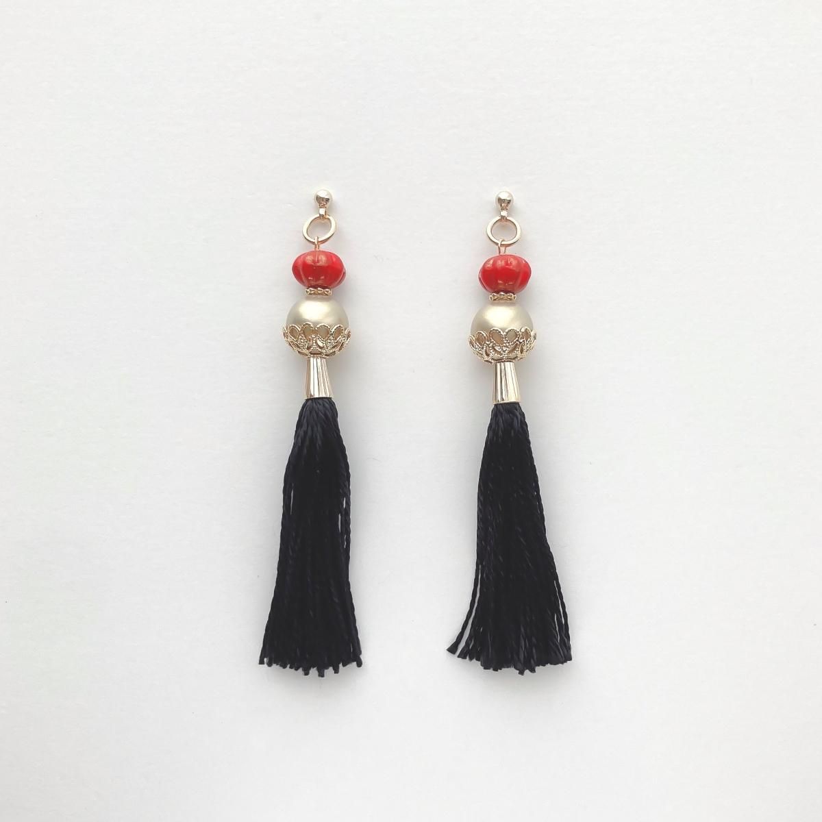 EARRING:Shikkoku׼ Vine