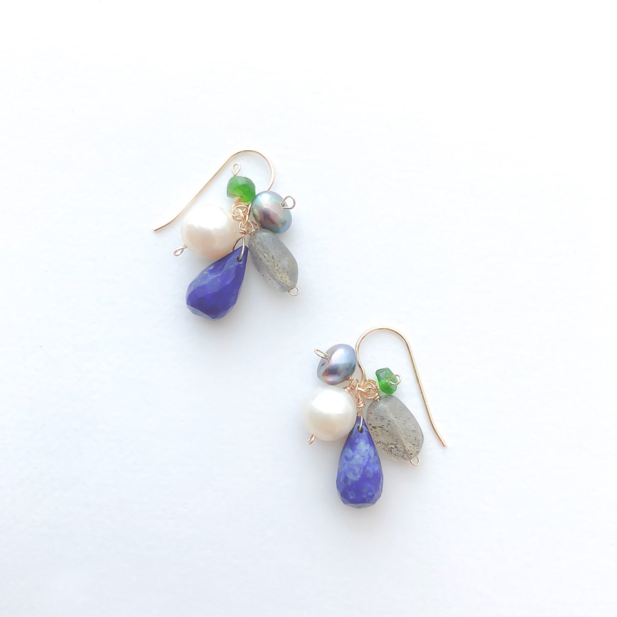 PIERCE:Lapis lazuli mix14KGF-GFP0026