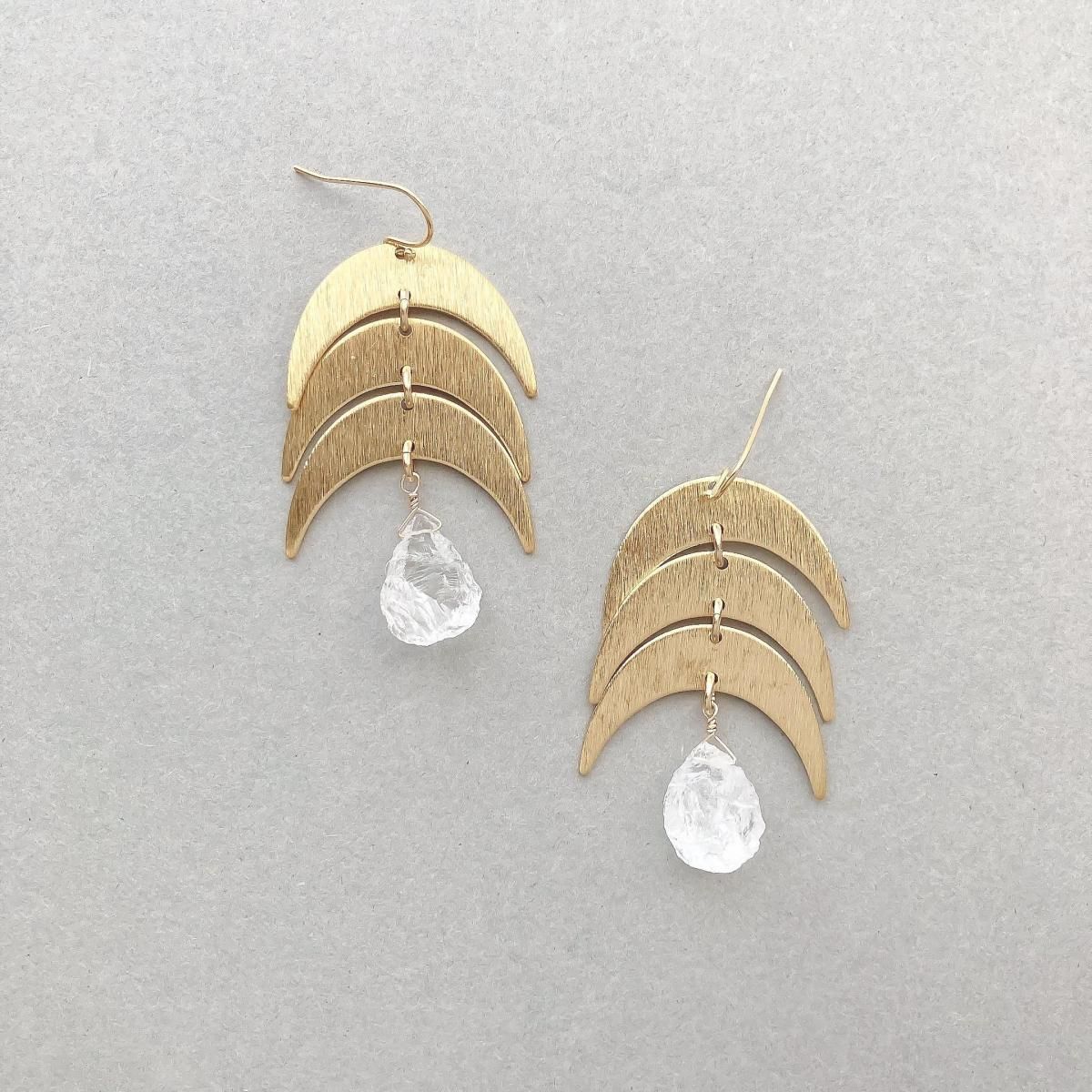 PIERCE:Crescent moonDropAMP0036