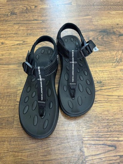 SALE MAISON MAVERICKPRESENTS᥾ ޥå ץ쥼ġ
MS2454Recovery sandals
BLACKSIZE-M