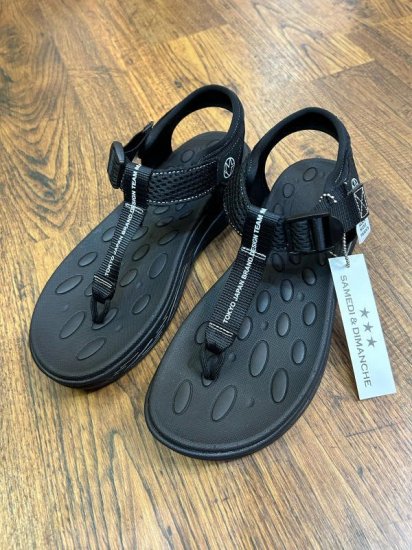 SALE MAISON MAVERICKPRESENTS᥾ ޥå ץ쥼ġ
MS2454Recovery sandals
BLACKSIZE-M