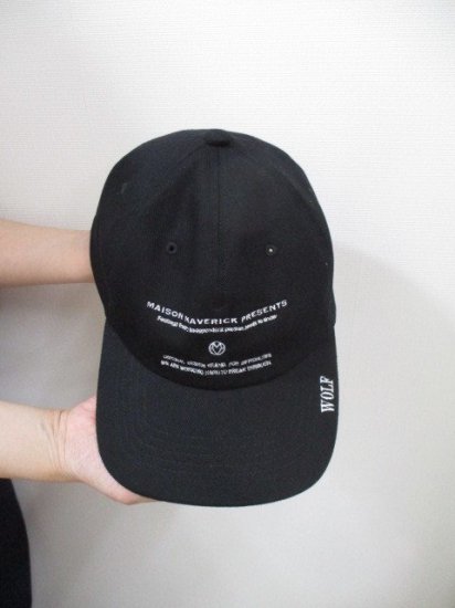 ᥾ޥ٥åץ쥼 MAISON MAVERICK PRESENTSMC9000Embroided MAVERICK LOGO CapBLACK