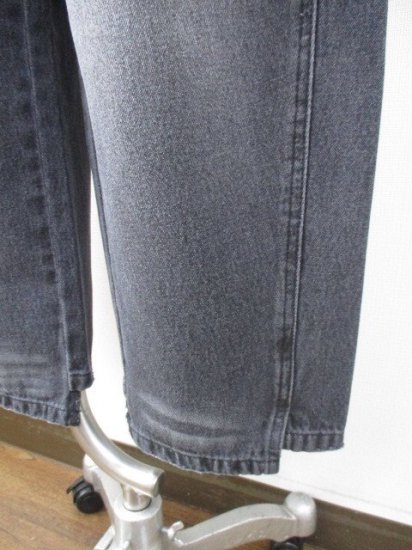 YENNCURVED SEAM DENIM PANTS GRAY 졼8M