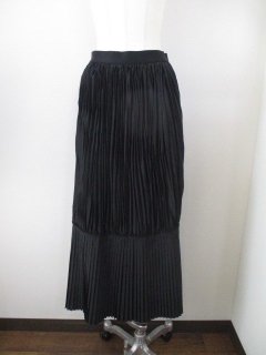 ֥ƥåǥʥ꡼boutique ordinarypleated panel maxi skirtBLACK