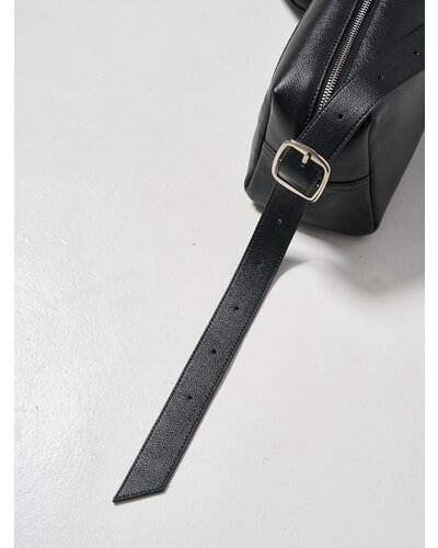 12溢ʬͽ󤪼ƤޤYENNY244-01114CROSSBODY BAGBLACK