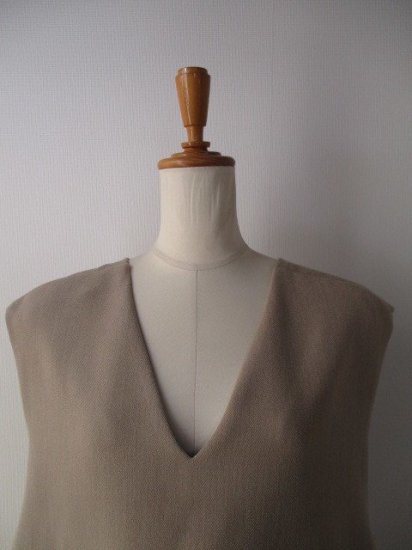 ʥ꡼ Anna Kerry V-NECK VEST BEIGE ̵ Vͥå٥ Хåǥ󤪤 ´ȼ ؼб ١/֥å NO:27244702