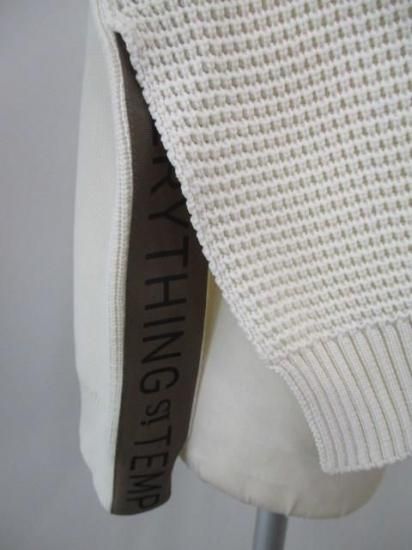 エイミーロウ Eimee Law ワッフル編みサイドロゴテープニット 84416L-2 アイボリー