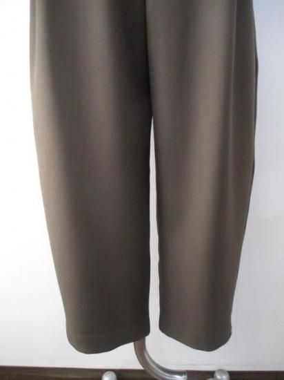 ANNA KERRY アンナケリー 85234601 バルーンパンツ レディース 25春夏 美脚シルエット ゆったり ワイドより細め カジュアルウエストゴム 体型カバー KHAKI 38