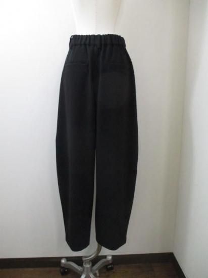 ANNA KERRY アンナケリー 85234601 バルーンパンツ レディース 25春夏 美脚シルエット ゆったり ワイドより細め カジュアルウエストゴム 体型カバー BLACK 36