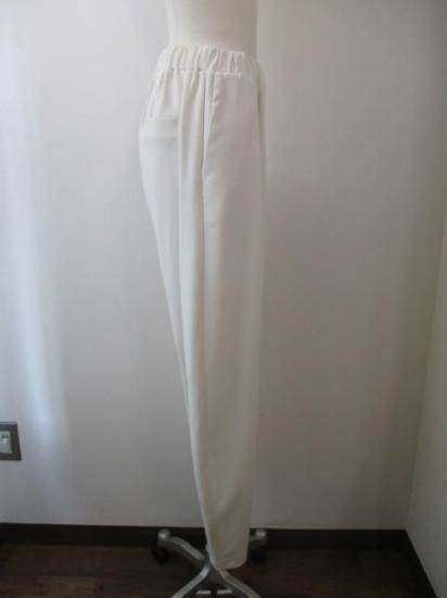 送料無料 アンナケリー ANNA KERRY モロッコパンツ 秋冬 ゆったりシルエット
サイドカーブデザイン  オフホワイト-36