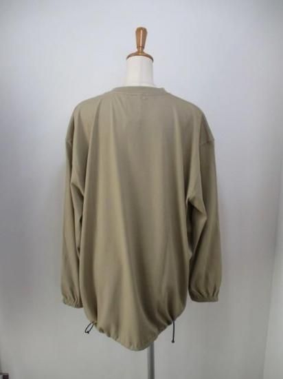 送料無料 ブティックオーディナリー Boutique Ordinary Random Typo Pouch LST-shirt BO25-308T ロンT カジュアル リメイク風 ロゴ KHAKI