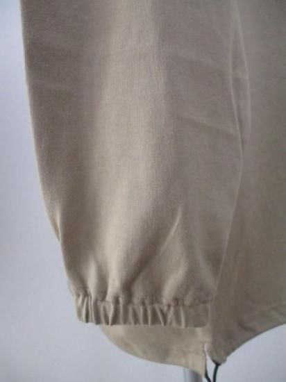 送料無料 ブティックオーディナリー Boutique Ordinary Random Typo Pouch LST-shirt BO25-308T ロンT カジュアル リメイク風 ロゴ KHAKI