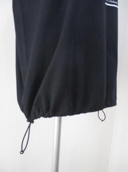 送料無料 ブティックオーディナリー Boutique Ordinary Random Typo Pouch LST-shirt BO25-308T ロンT カジュアル リメイク風 ロゴ BLACK