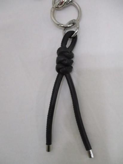 送料無料 トラノイ TRANOI T jewel charm チャーム レディース チャーム ブラック 214R610 バッグチャーム キーホルダー フリンジ ジュエル アクセサリー