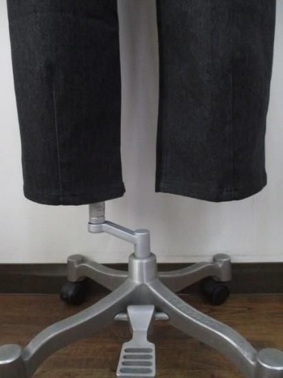 プライア Praia バックストライプセミカーブデニム LEI-2570-ブラック