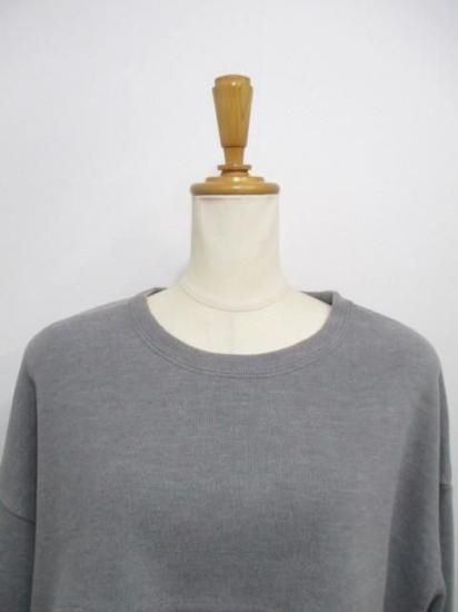 送料無料 アーモンドオイル ALMOND OIL Powdery warm cropped length pullover 252A3313 日本製 クロップト丈 GRAY 秋冬新作