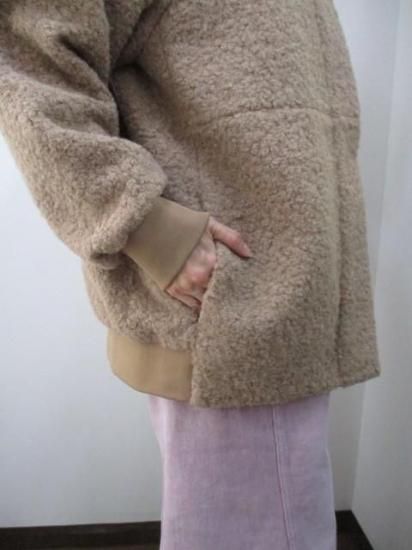 送料無料 ディニテコリエ Dignite collier モヘア混 ボアブルゾン レディース アウター IN-80256394 ノーカラー 防寒 軽量 暖かい 丈長め 25秋冬新作 MOCHA