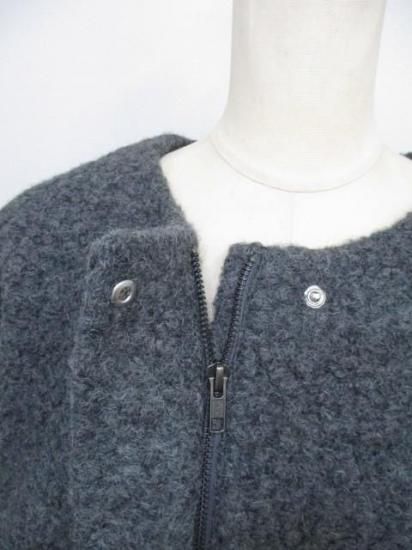 送料無料 ディニテコリエ Dignite collier モヘア混 ボアブルゾン レディース アウター IN-80256394 ノーカラー 防寒 軽量 暖かい 丈長め 25秋冬新作 CHARCOAL