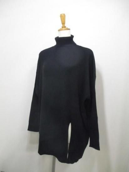 送料無料 シアントーキョー CYAN TOKYO アシメスリットオーバータートル 507415 アシメ スリット オーバータートル リブ 着心地 ゆったり 柔らかい 伸縮性 BLACK