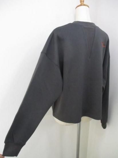 プライア Praia 刺繍バックリブカットソー LEQ-25120-チャコール×オレンジ