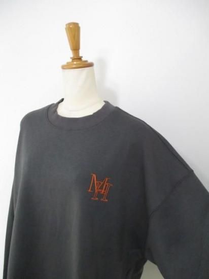 プライア Praia 刺繍バックリブカットソー LEQ-25120-チャコール×オレンジ