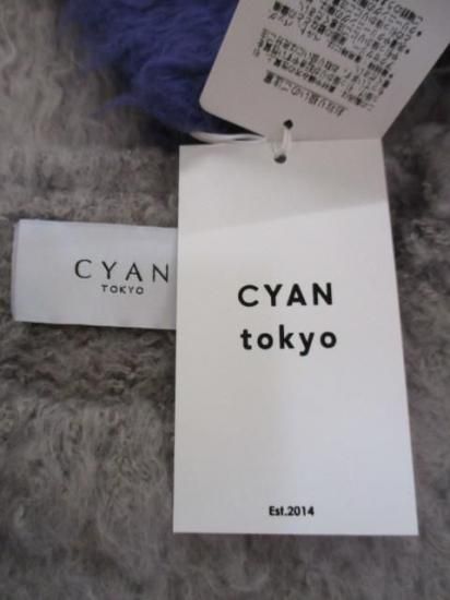 シアントーキョー CYAN TOKYO 配色カーリーショートニット 507416-ライトグレー