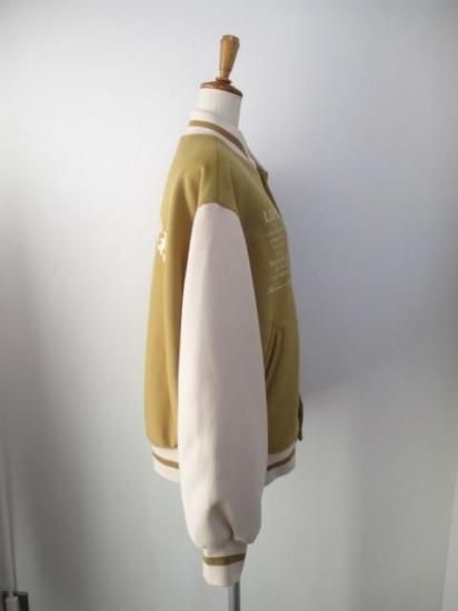 送料無料 トーマスマグパイ THOMAS MAGPIE ライトメルトン スタジャン レディース 2254504 25秋冬 アウター ブルゾン ワッペン バックロゴ 防寒 MUSTARD