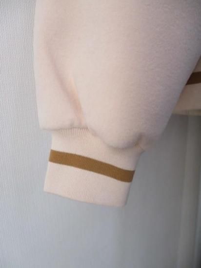 送料無料 トーマスマグパイ THOMAS MAGPIE ライトメルトン スタジャン レディース 2254504 25秋冬 アウター ブルゾン ワッペン バックロゴ 防寒 MUSTARD