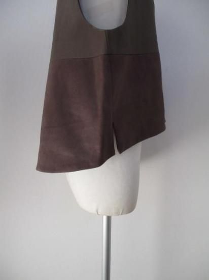 送料無料 プライア Praia フェイクレザー×スエード切替ジップベスト LEO-25106 レディース 25秋冬 新作 ベスト ジレ FREE MOCHA