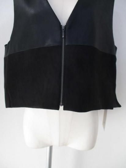 送料無料 プライア Praia フェイクレザー×スエード切替ジップベスト LEO-25106 レディース 25秋冬 新作 ベスト ジレ FREE BLACK
