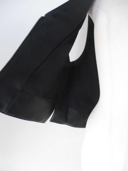 送料無料 プライア Praia フェイクレザー×スエード切替ジップベスト LEO-25106 レディース 25秋冬 新作 ベスト ジレ FREE BLACK