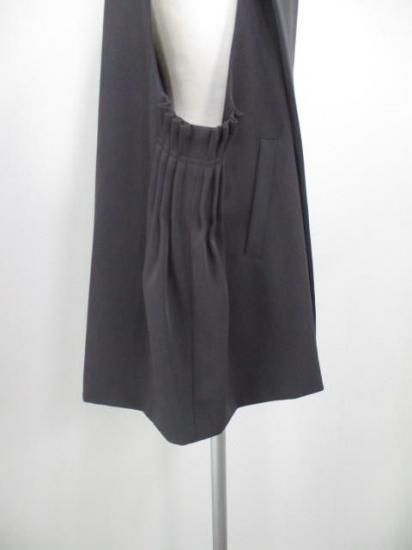 送料無料 シアントーキョー CYAN TOKYO アームプリーツ3Dベスト 507400 アームプリーツ 3Dベスト ジレ ノーカラー Vネック レイヤード CHRACOALGRAY