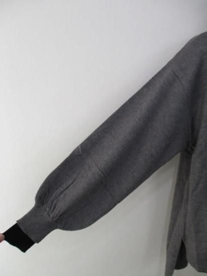 送料無料 トルネラ TOLNERA レイヤード風バイカラーニット T57023BF ニット バイカラー レイヤード 着心地 ボリューム デザイン 女性らしさ GRAY×BLACK